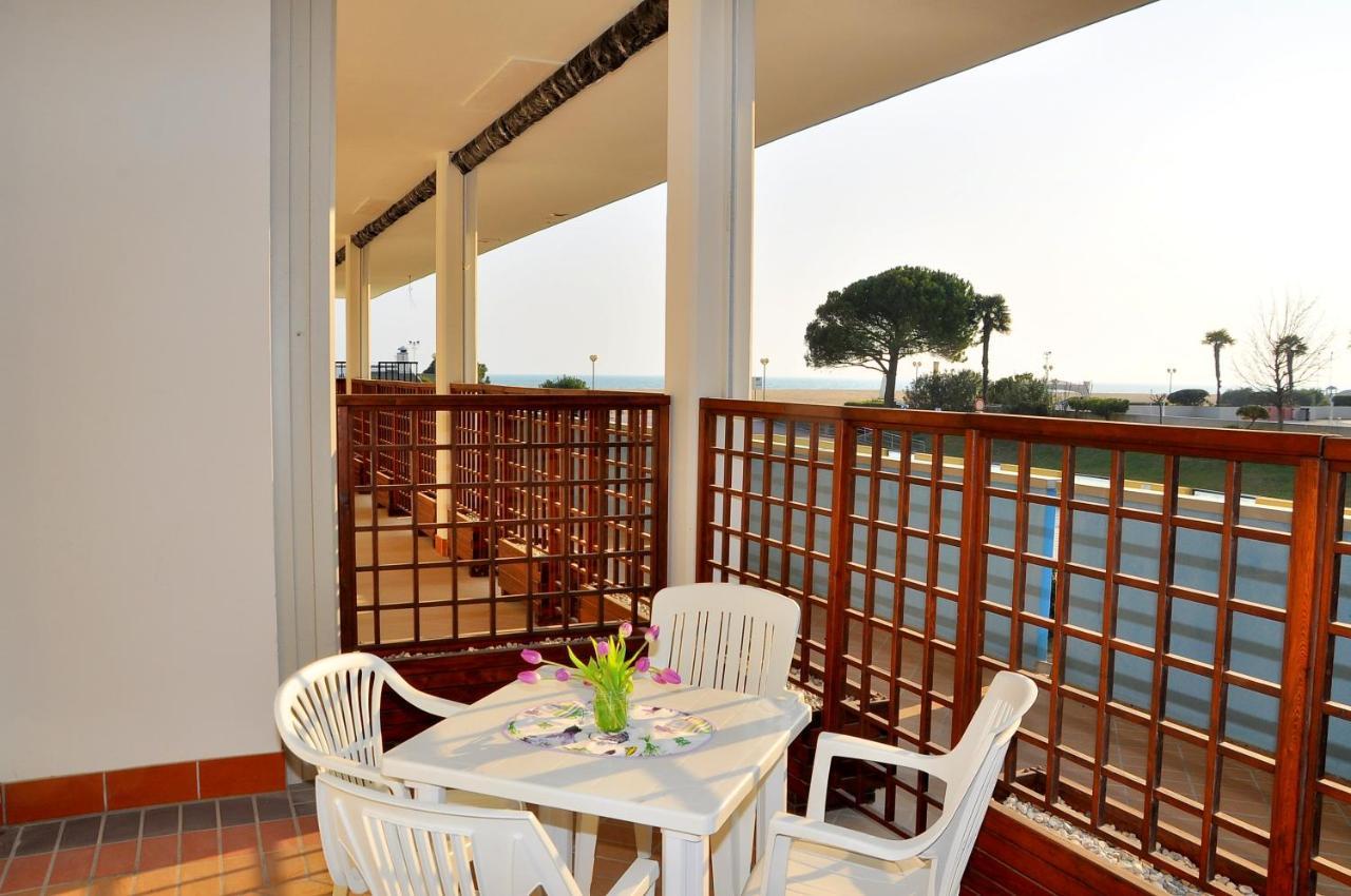 Residence Itaca Бибионе Екстериор снимка
