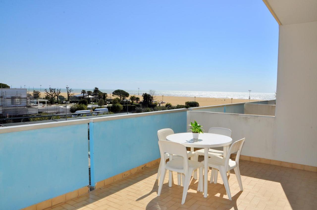 Residence Itaca Бибионе Екстериор снимка