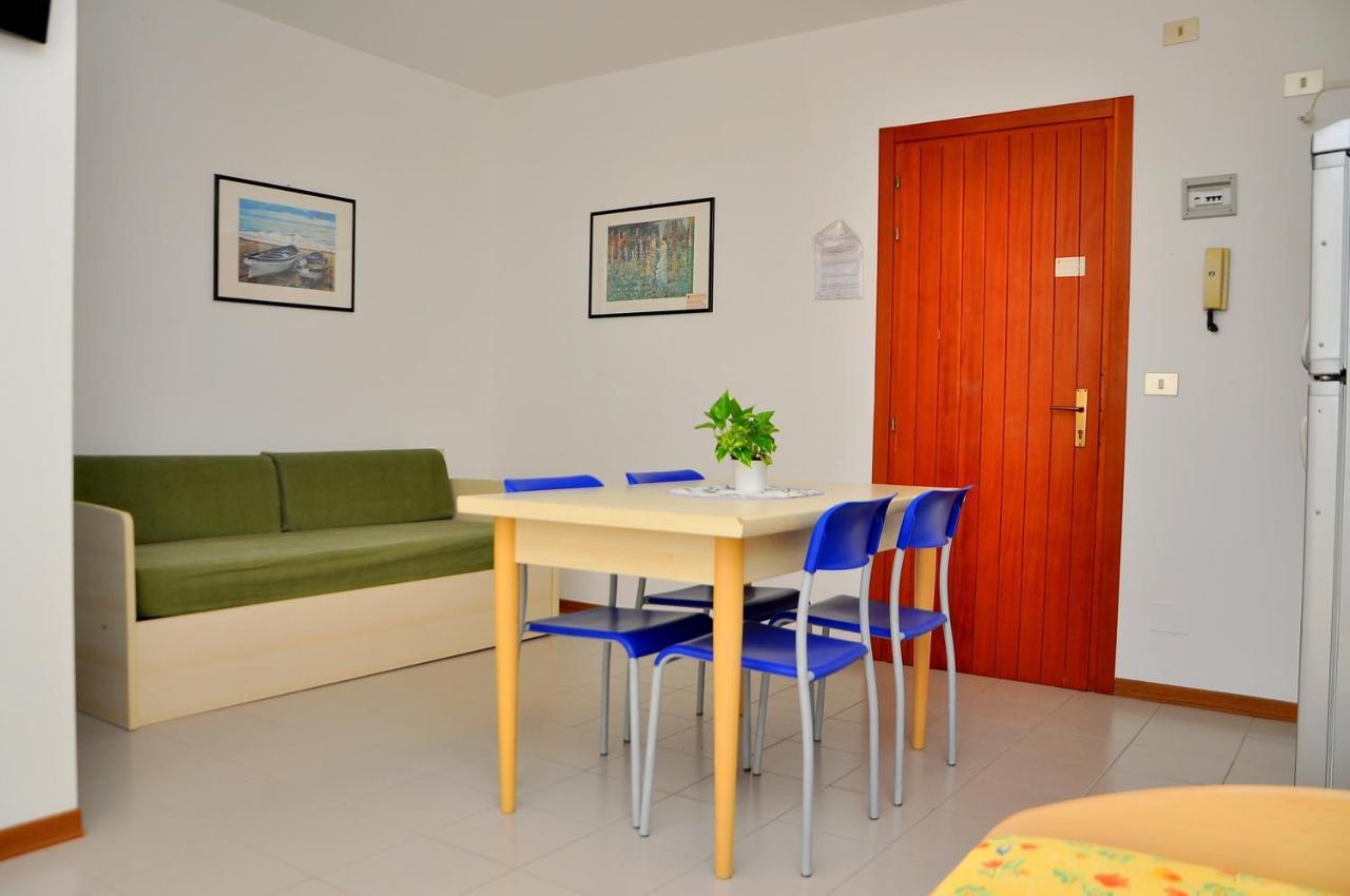 Residence Itaca Бибионе Екстериор снимка