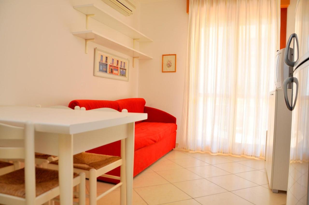 Residence Itaca Бибионе Екстериор снимка